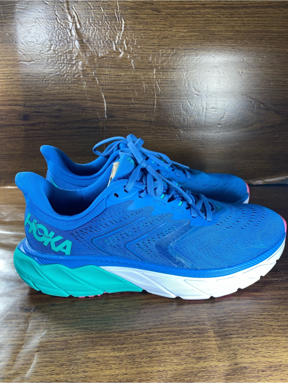 Hoka Arahi 5 women’s shoe size 9.5